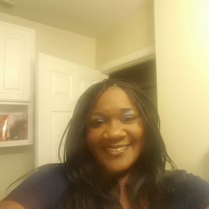 Meet your Posher, Lavette